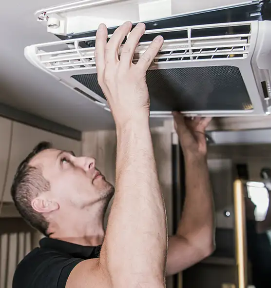  Professional Licensed And Insured Cleaners in Buenaventura Lakes, FL